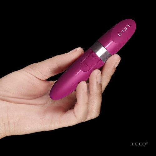 LELO Mia 2 lipstic usb vibrator